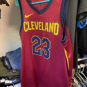 Lightly used M LeBron James Cleveland Jersey - Nike